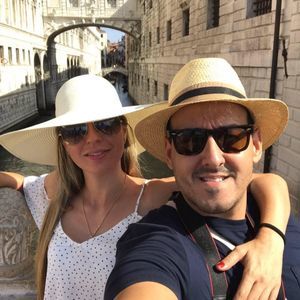 Meet your Posher, Javier alejandro